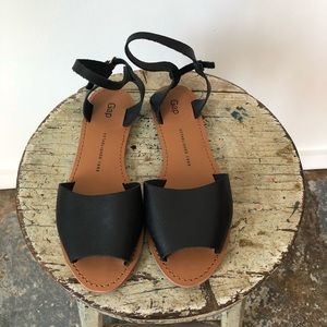 Black Gap Sandals
